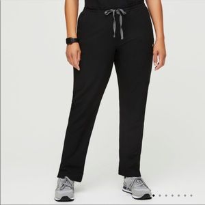 Figs Scrub Bottoms (Yola Skinny Scrub Bottoms)